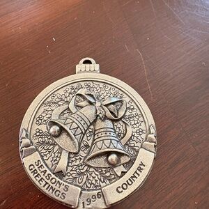 Pewter Vintage 1996 Country Woman Season’s Greetings Ornament